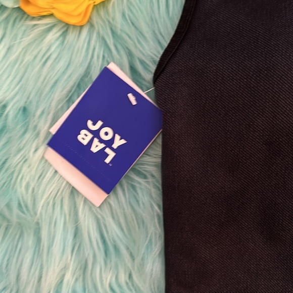 JoyLab Sports Bra Black Size Medium NEW! - Picture 2 of 5